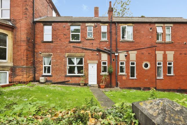 1 bed property, in Thorne Road, £70,000