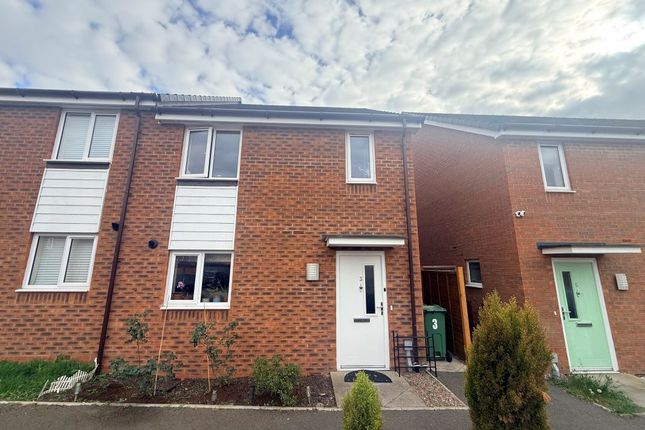 3 bed property, in 3 Bramscote Walk, £250,000