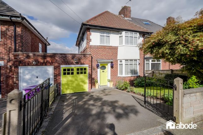 3 bed property, in Score Lane, £320,000