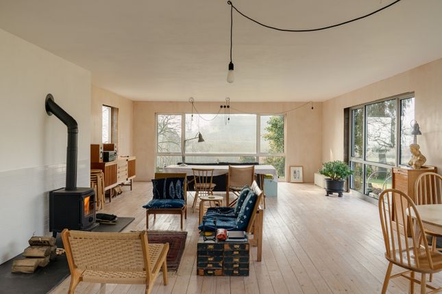 3 bed property, in Sorrento, £475,000