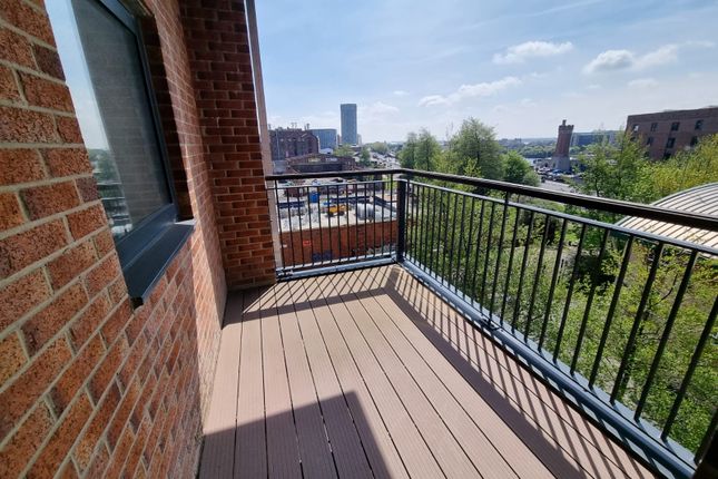 2 bed property, in Gorgeous 2 bed apartment in Baltic Triangle with balcony and views, £189,999