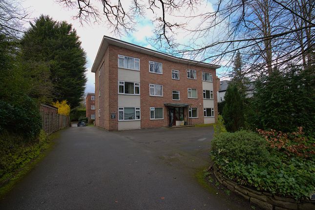 2 bed property, in Prestbury Road, £135,000