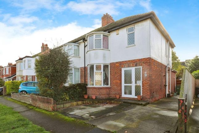 3 bed property, in Melwood Grove, £285,000
