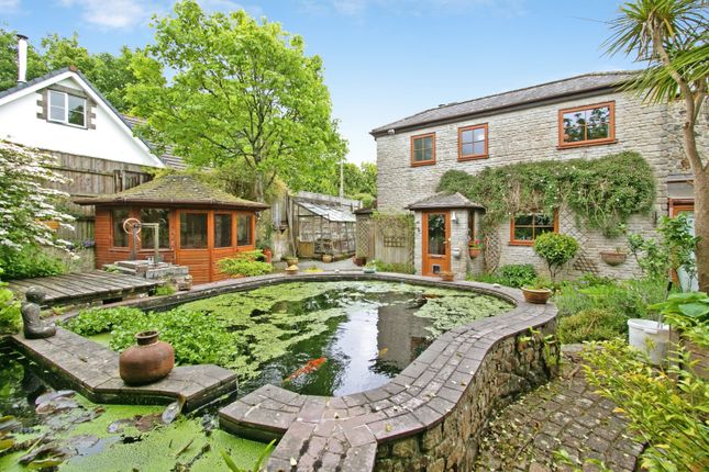 4 bed property, in East Hill, £420,000
