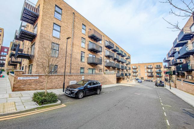 3 bed property, in Rolfe Terrace, £510,000