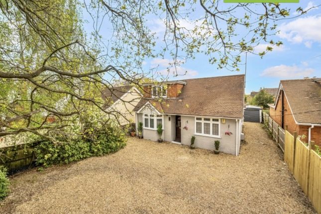 4 bed property, in Barkham Road, £625,000