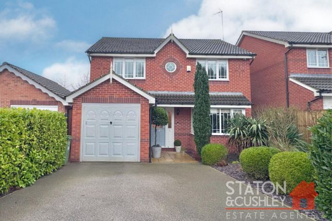 4 bed property, in Grindleford Grange, £325,000