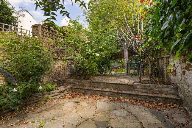 4 bed property, in Child's Walk, £2,000,000