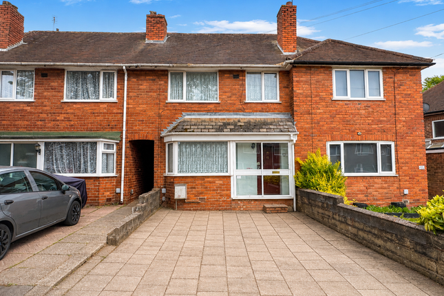 3 bed property, in 15 Morland Road, £100,000