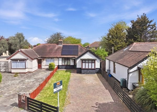 3 bed property, in Spring Gardens, £475,000