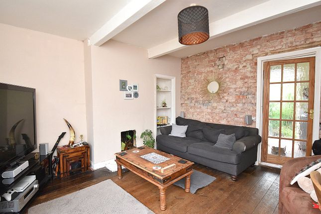 3 bed property, in Rickhayes, £255,000