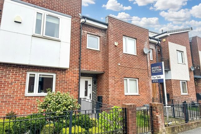4 bed property, in Sandal Street, £325,000