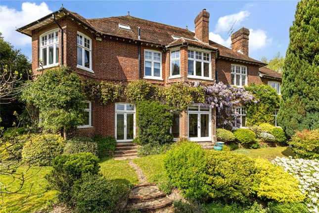 8 bed property, in Quarry Road, £1,950,000
