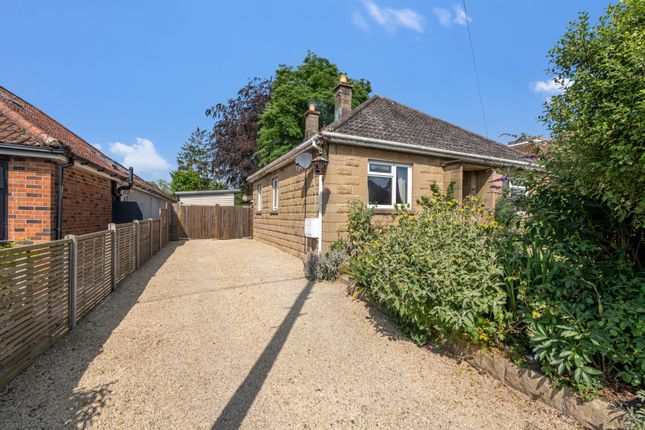 3 bed property, in Watercombe Lane, £425,000