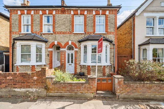 3 bed property, in Bockhampton Road, £975,000