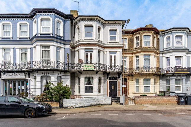 12 bed property, in Princes Road, £270,000