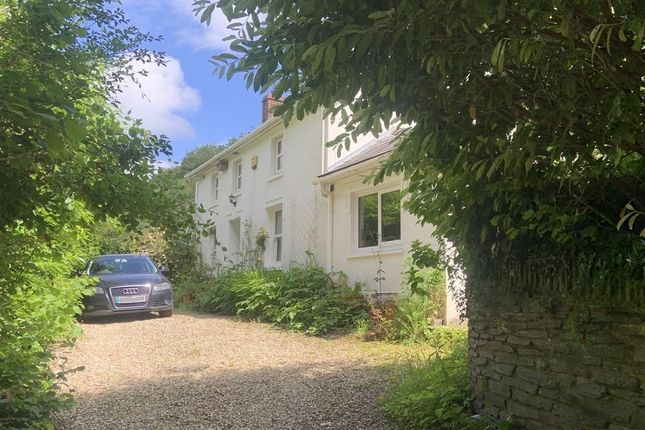 3 bed property, in Cwmpengraig, £360,000