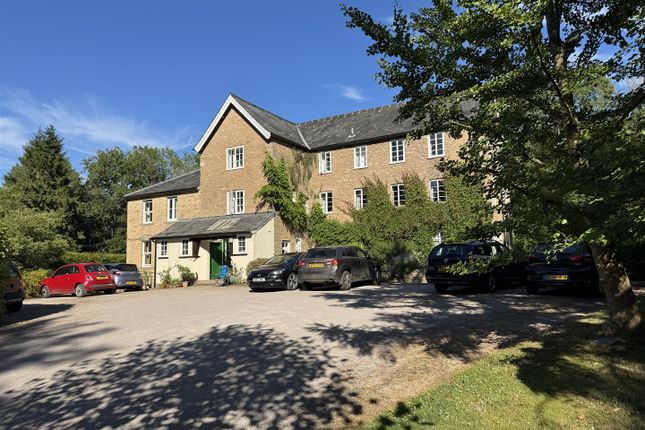 1 bed property, in Aston Ingham, £109,950