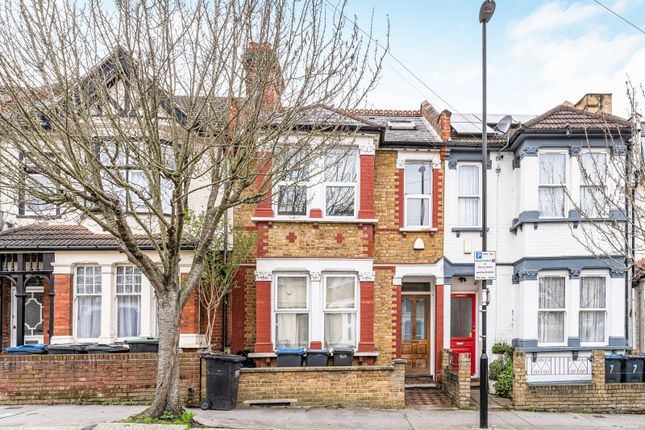 4 bed property, in Lebanon Road, £550,000