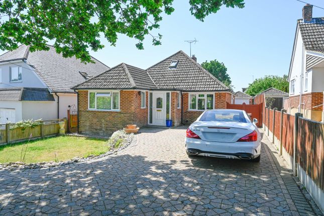 3 bed property, in Middlehill Road, £525,000