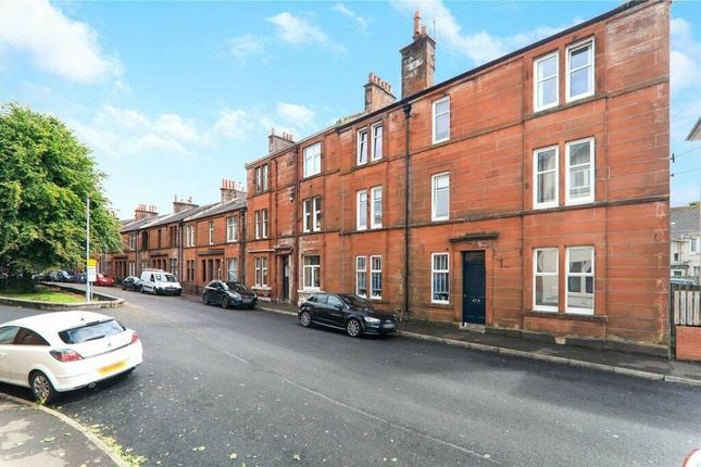 1 bed property, in Seamore Street, £5,000