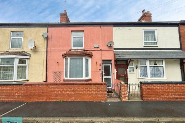 2 bed property, in Trafalgar Street, £90,000