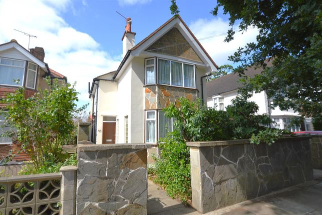 3 bed property, in Derwent Road, £750,000