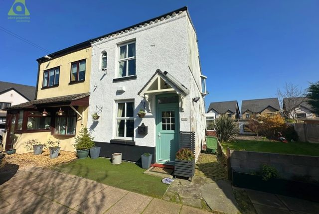 2 bed property, in Chorley Road, £234,950
