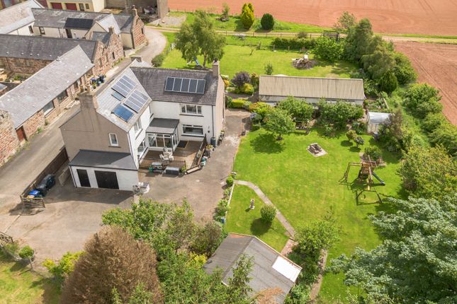 4 bed property, in Fordoun, £350,000