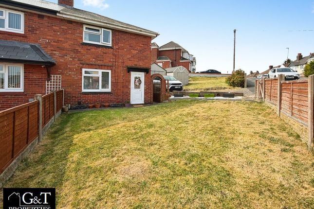 2 bed property, in Tansley Hill Avenue, £210,000