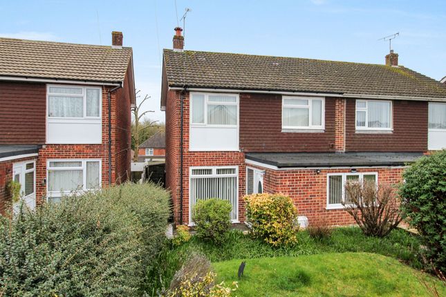 3 bed property, in Wickenden Crescent, £375,000