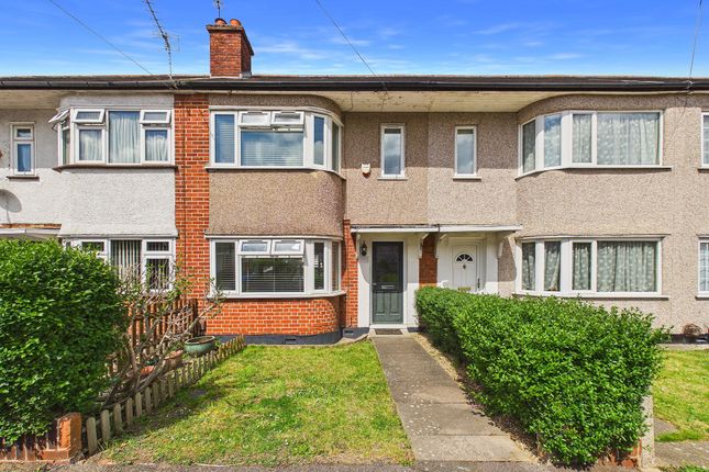 2 bed property, in Manningtree Road, £500,000