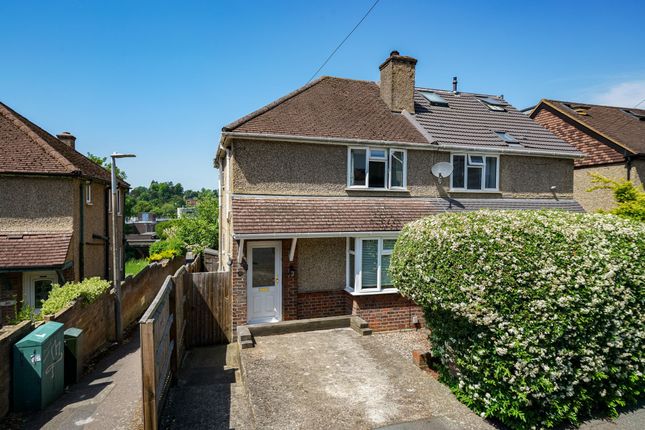 3 bed property, in Maynard Road, £450,000