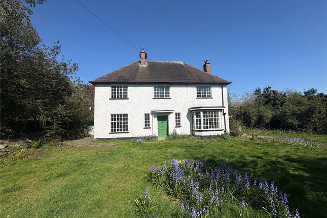 4 bed property, in Burlington Road, £800,000