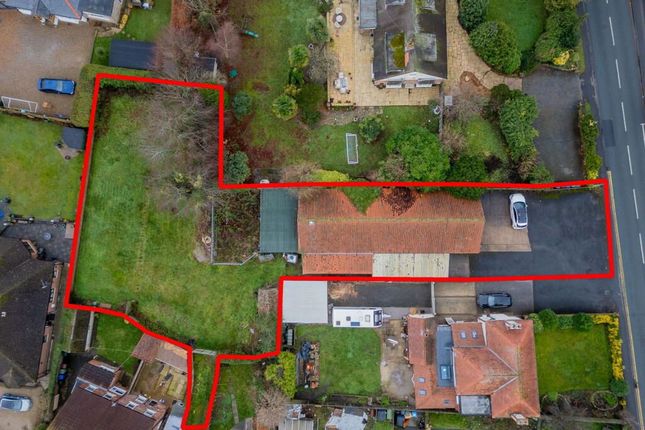 Land, in 5A Barff Lane, £325,000