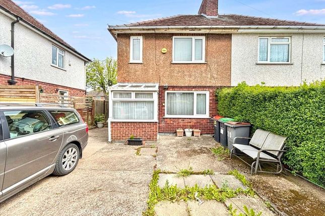 3 bed property, in Banks Avenue, £155,000
