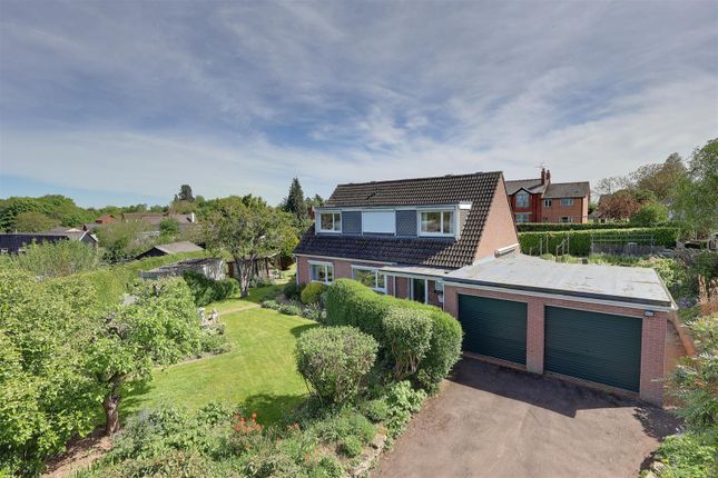 3 bed property, in Horse Fair Lane, £525,000