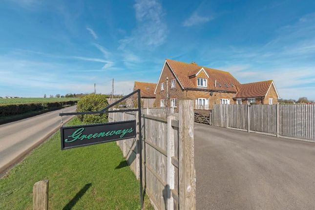 4 bed property, in Eastchurch Road, £750,000