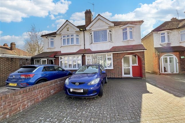 3 bed property, in Lower Road, £500,000