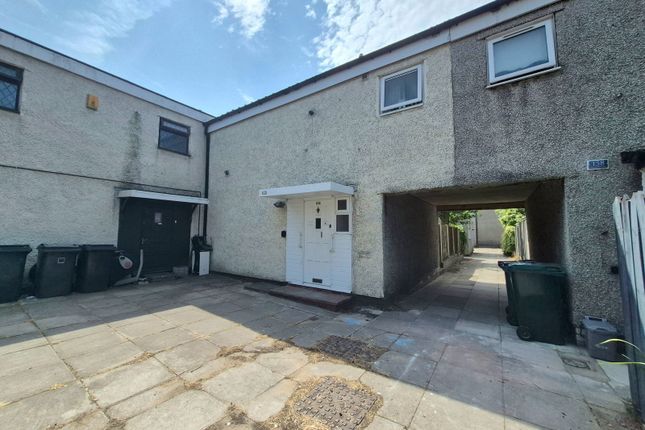 4 bed property, in Egerton, £115,000