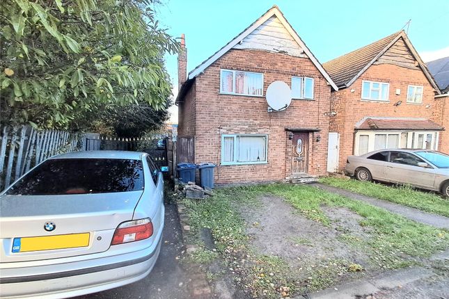 3 bed property, in Acfold Road, £345,000