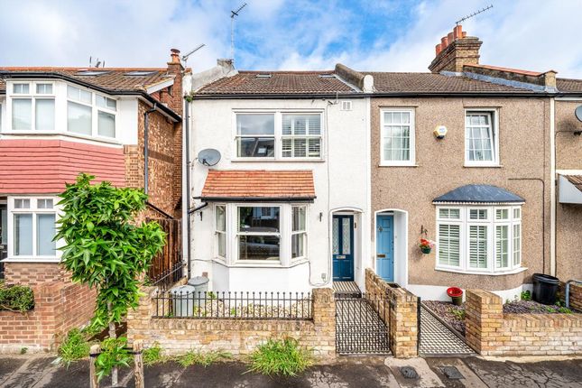 3 bed property, in Gould Road, £920,000