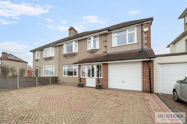 3 bed property, in Hythe Avenue, £600,000