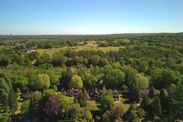 4 bed property, in Moor Park, £2,250,000