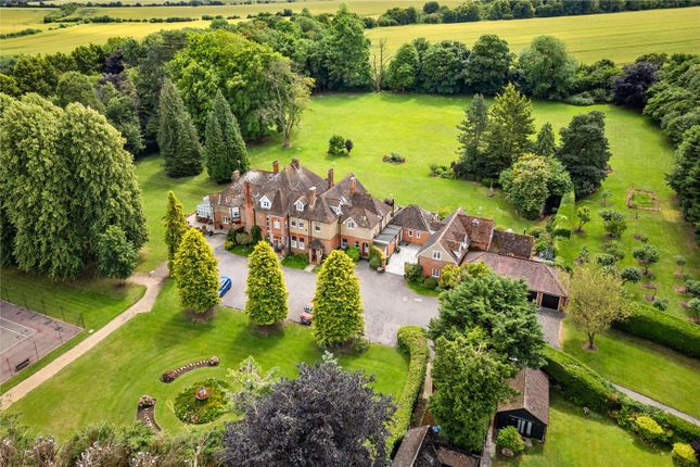 5 bed property, in Aspenden, £795,000