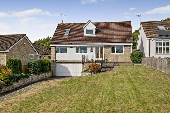 4 bed property, in Hill Lane, £800,000