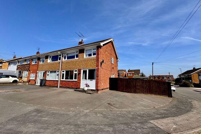 3 bed property, in Laburnum Avenue, £319,950