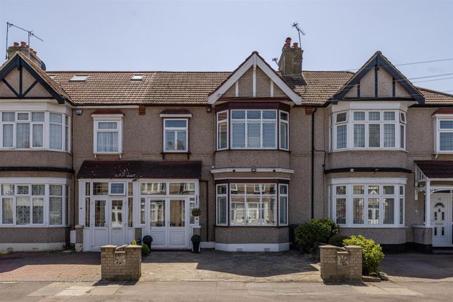 3 bed property, in Castleview Gardens, £675,000