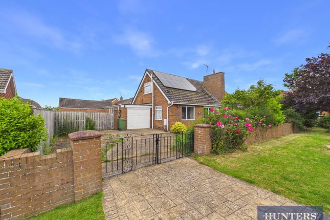 4 bed property, in Muston Road, £325,000