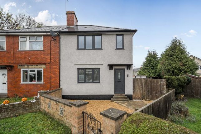 3 bed property, in Hurst Crescent, £280,000